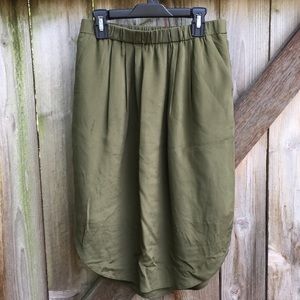 **HOLD** Madewell Green Silk Island Skirt